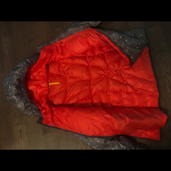 Lole Puffer Jacket - like new - Picture 2 of 3